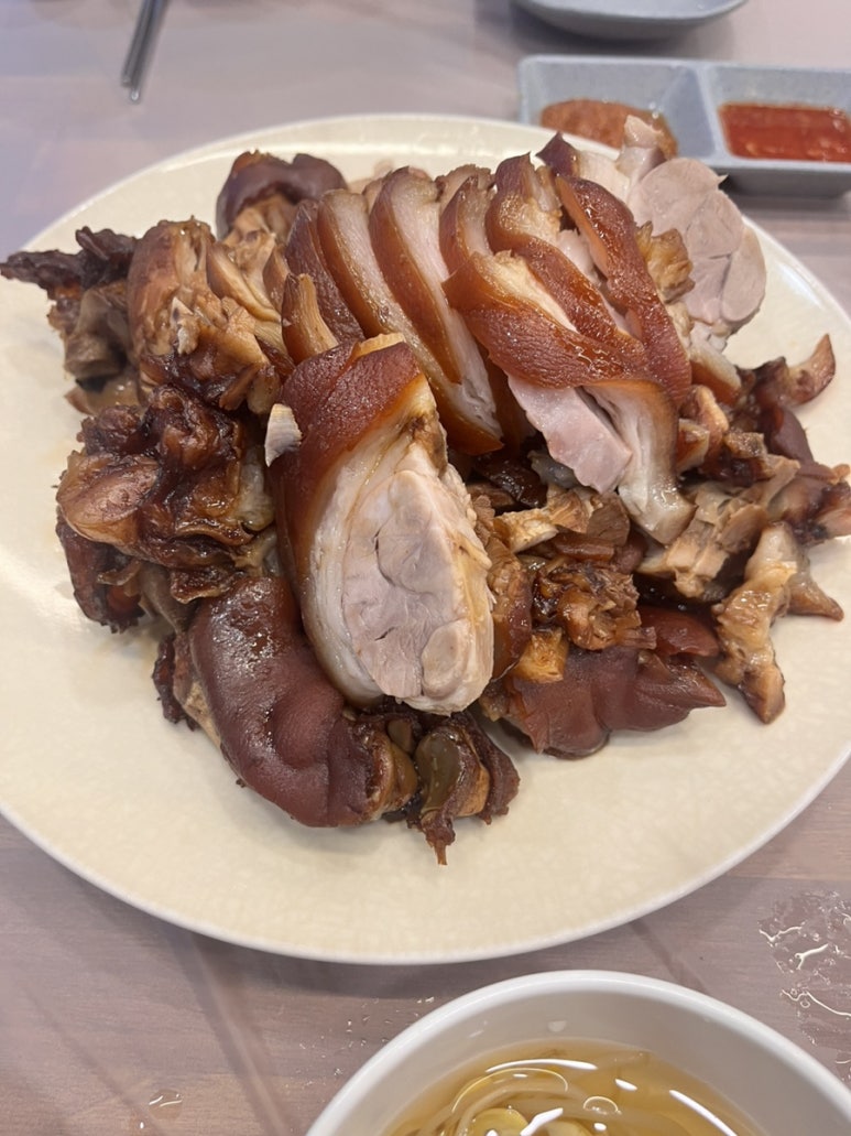 지홍이네족발과쟁반국수 이미지