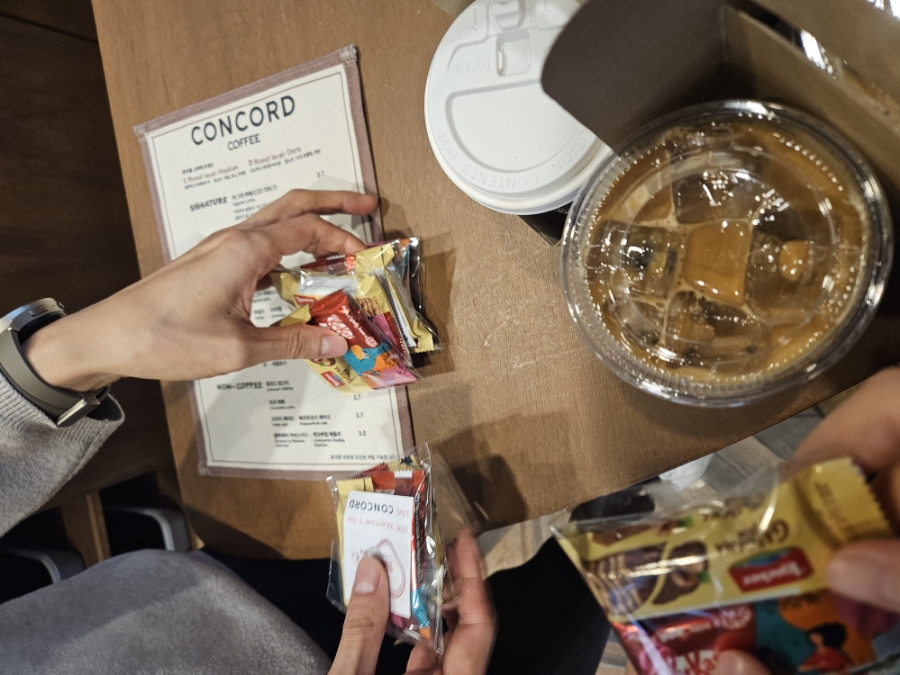콩코드커피고덕비즈밸리점 이미지