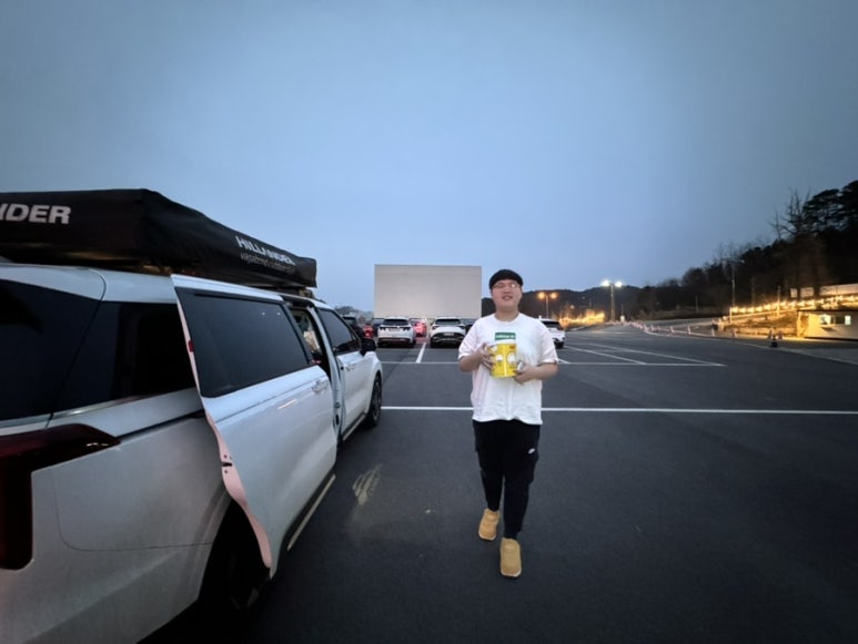 자유로 자동차 극장 2관 이미지