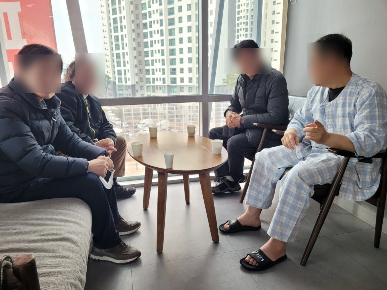 (주)칠십이 이미지