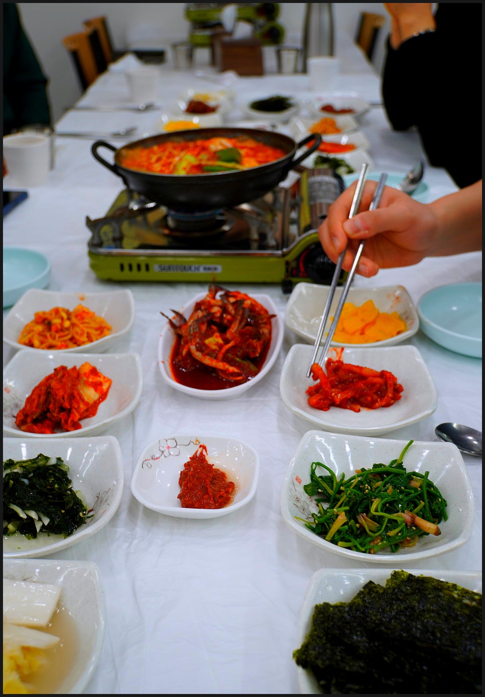 백련가정식백반 이미지