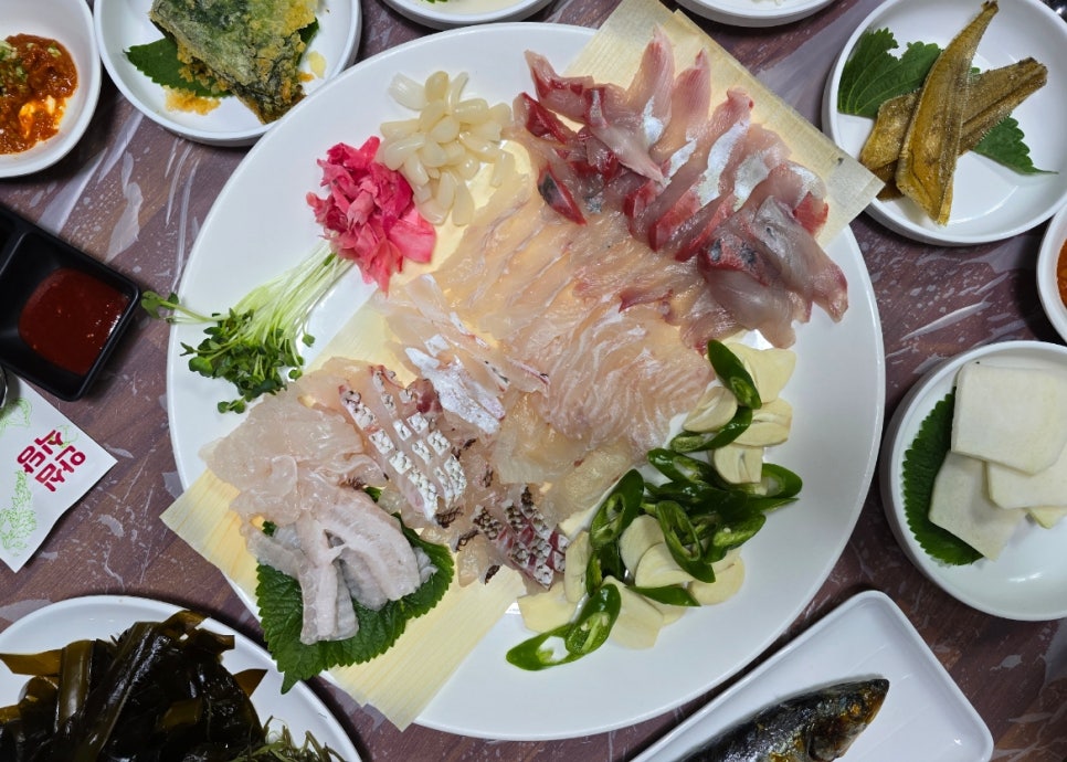 자주바위횟집 이미지