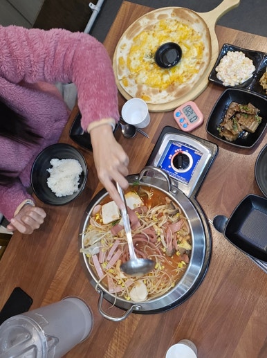 쉐프의부대찌개 천안아산역점 이미지