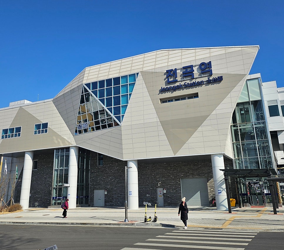 현대뼈다귀해장국 이미지