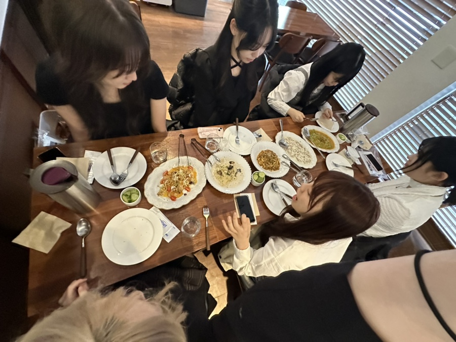 압구정흑백셀프사진관데이트코스하프스튜디오 이미지