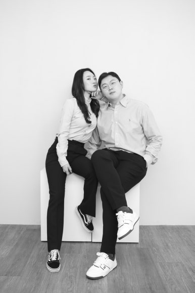홍대합정셀프사진관데이트코스흑백공간 이미지