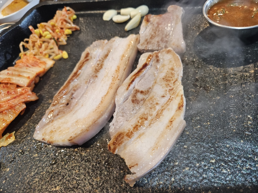 놀마루생삼겹살 이미지
