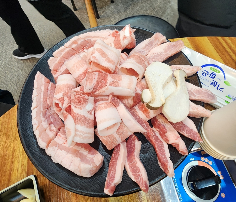 또박이삼겹 이미지