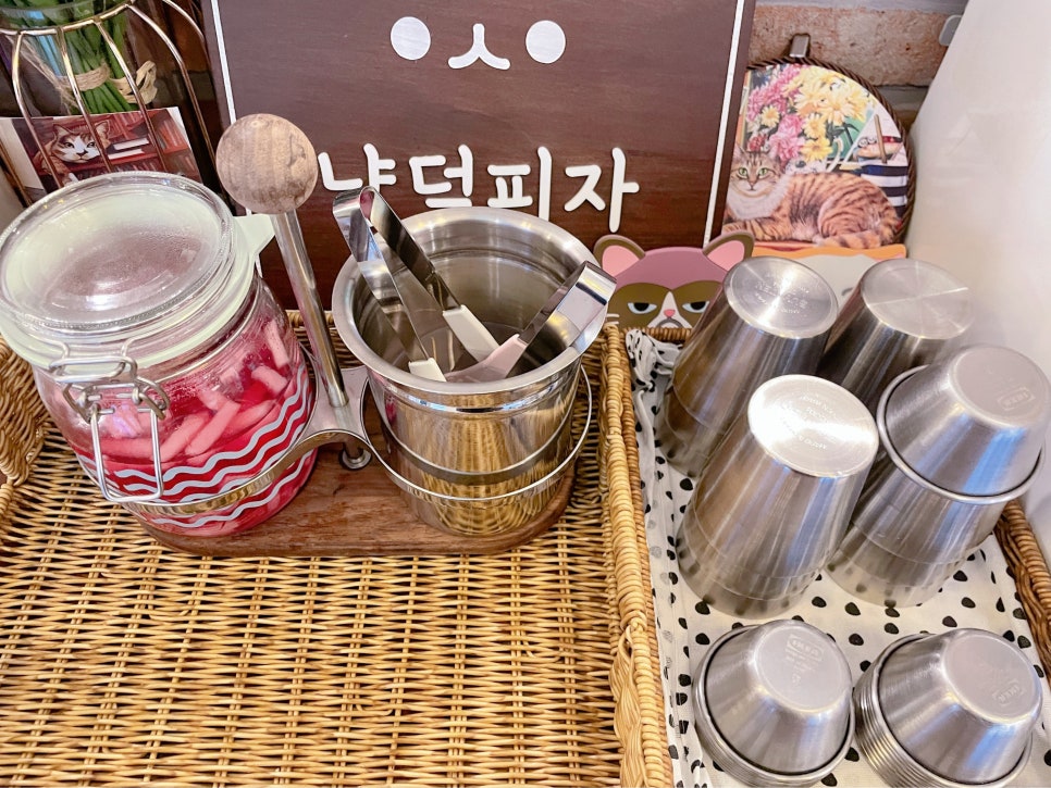냥덕피자 이미지