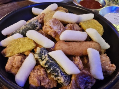 까치통닭 이미지