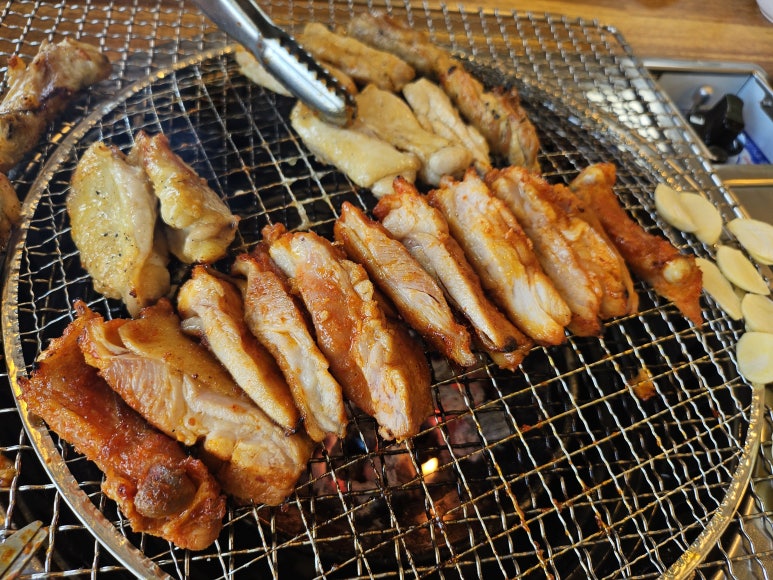 닭고집 숯불 닭갈비 이미지