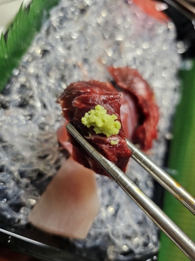 율참치 이미지