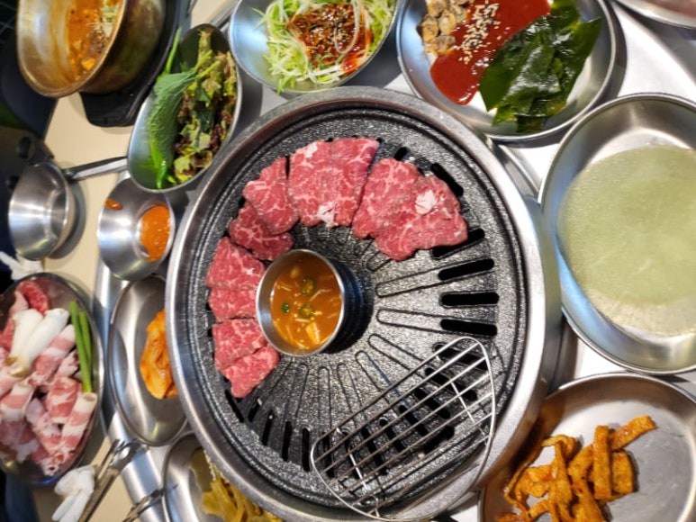 쟁반닭발 이미지