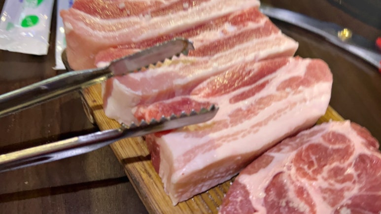 동두천솥뚜껑삼겹살 강남역점 이미지