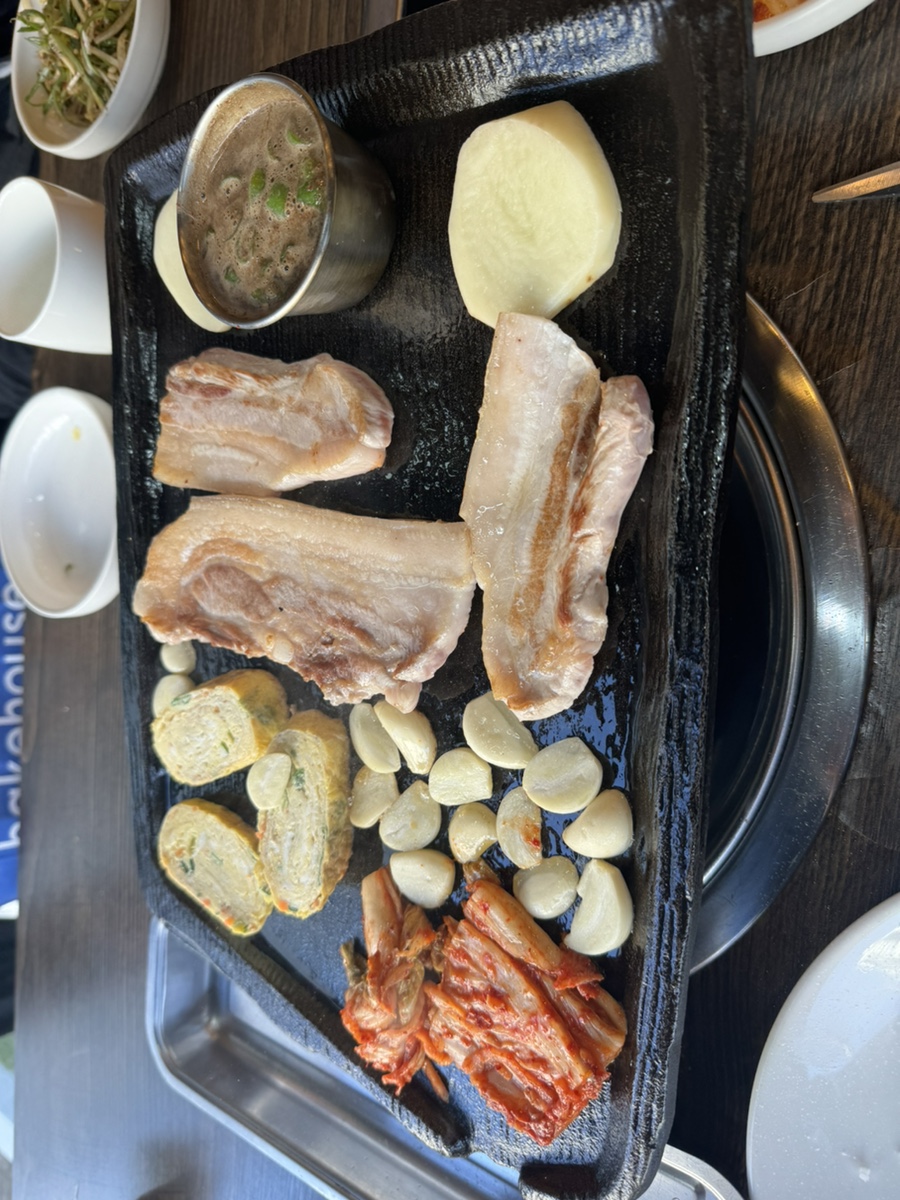 솔잎솔제주흑돈 이미지