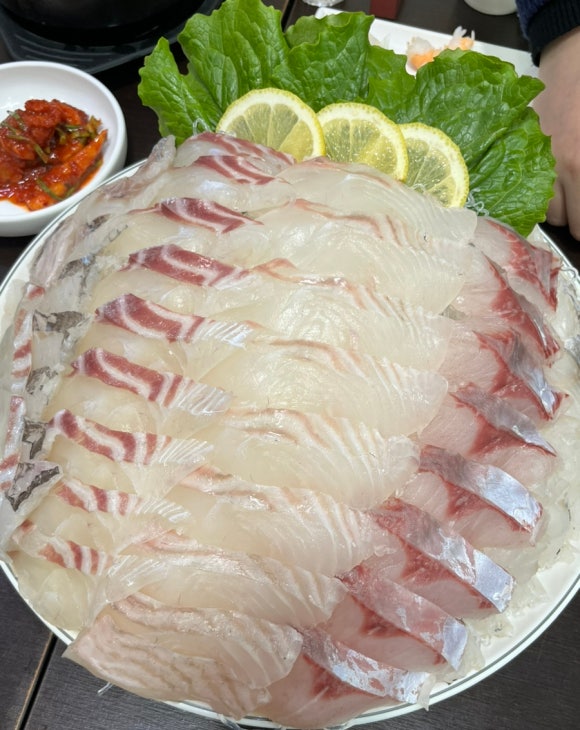 용호수산 이미지