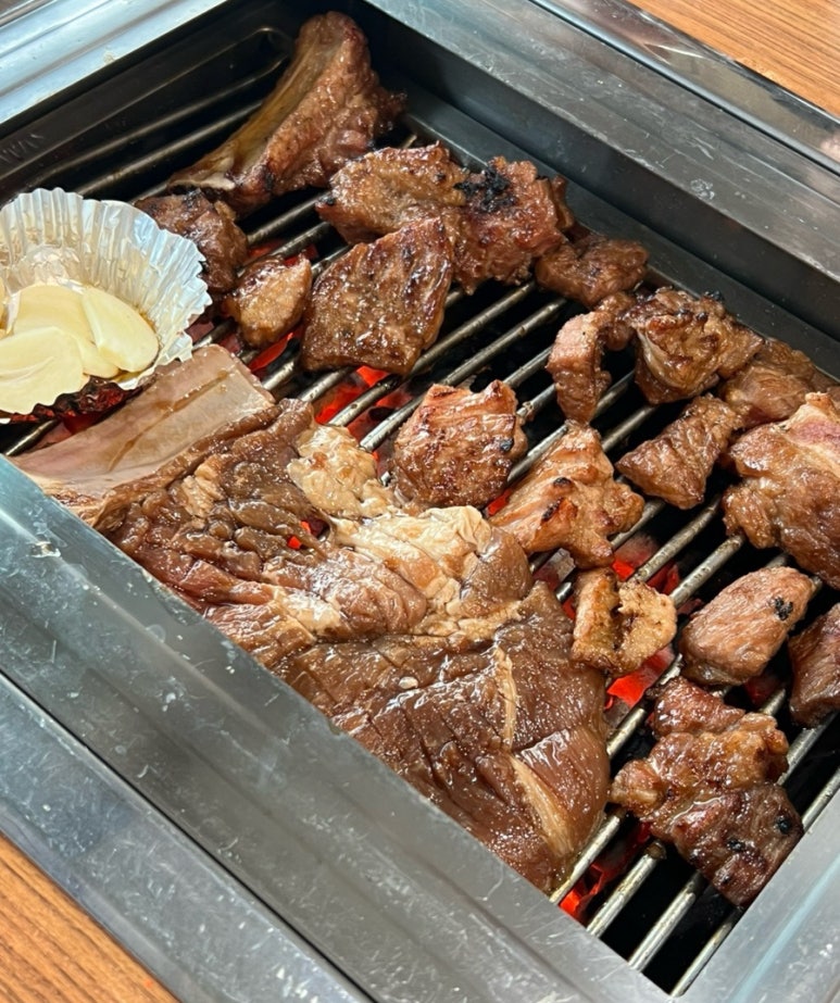 금강산숯불갈비 이미지