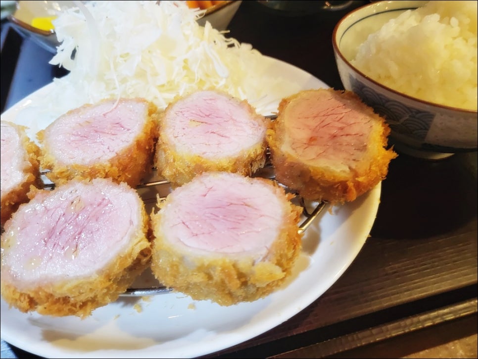 돈카츠서구 이미지