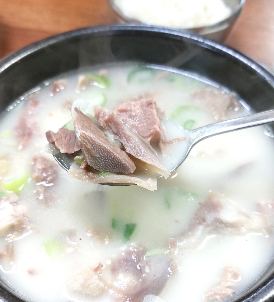 이화 한우소머리곰탕 이미지