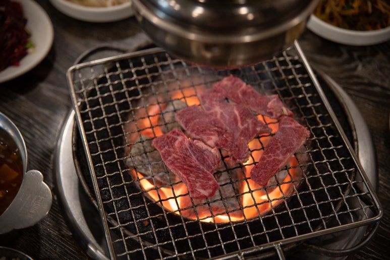 만나숯불갈비 이미지