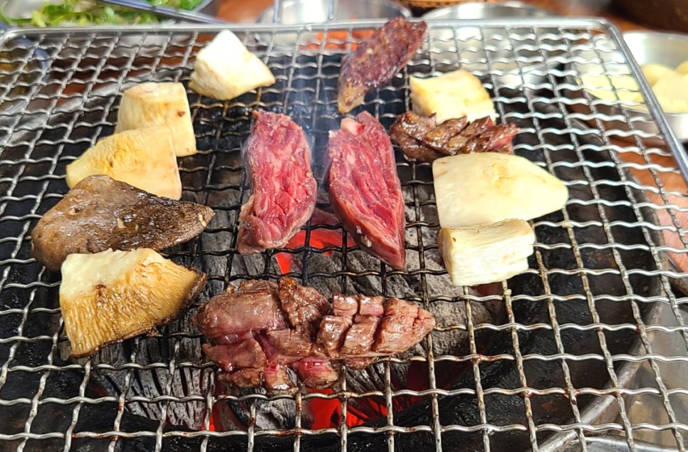 200%한우터 이미지