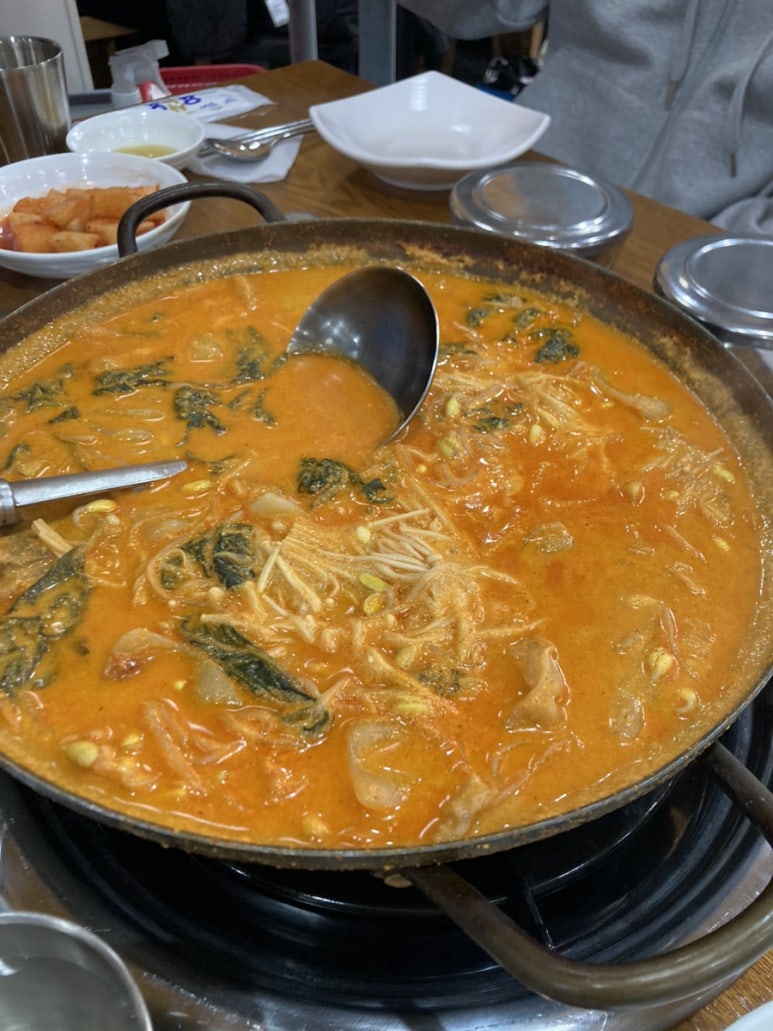 영동감자탕 이미지