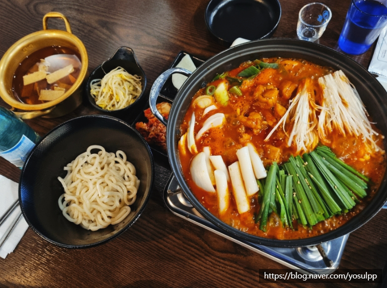 큰손 곱도리탕 이미지