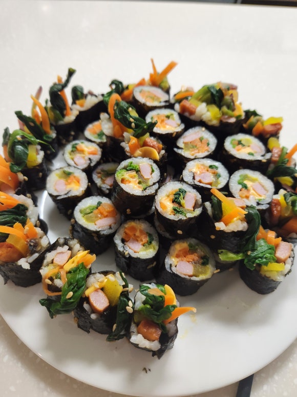 아빠가싸준꼬마김밥 이미지