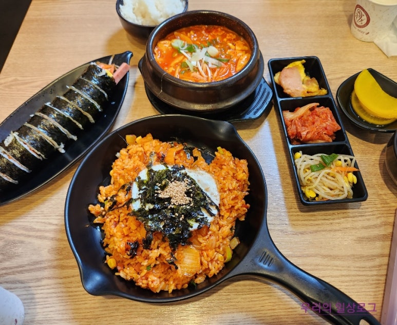 정담김밥 이미지