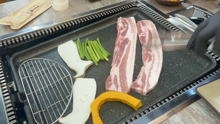 77삼겹 이미지