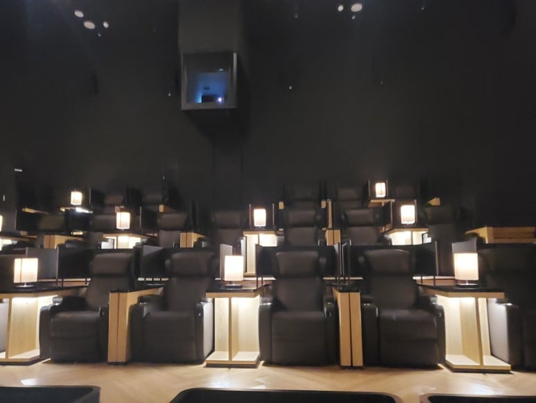 씨네큐 동탄 4관 이미지