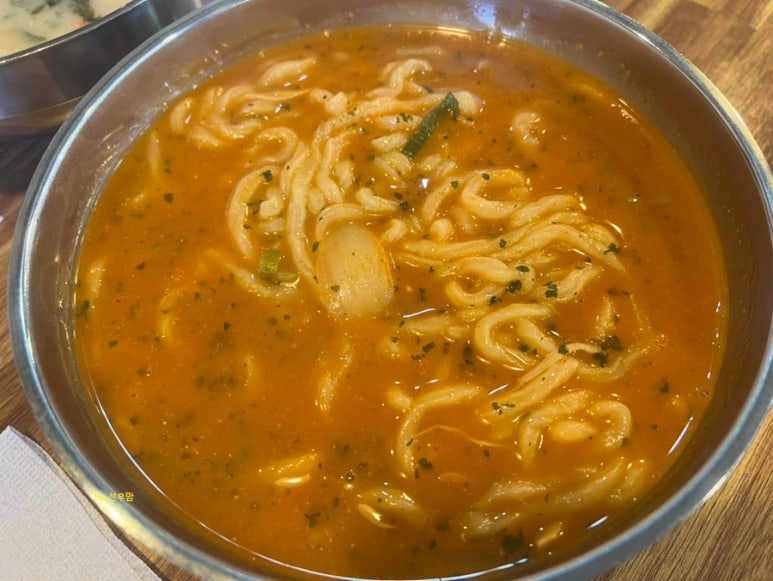 매콤순 칼국수 이미지