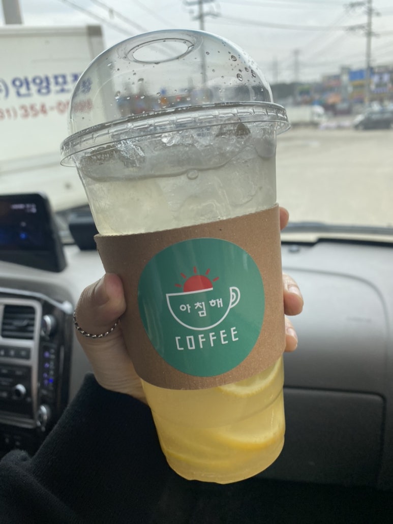 꼬마김밥과토스트 이미지