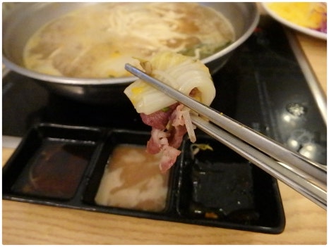 돌담족발 이미지