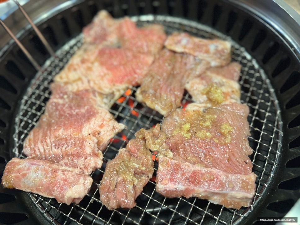 바른고기 숯불양념갈비 이미지
