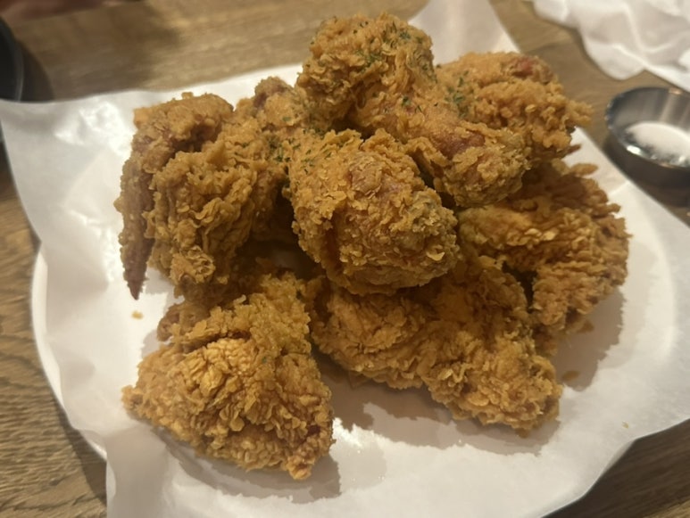 깐부치킨숙대입구역점 이미지