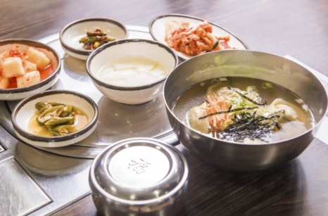 전통손만두국 이미지