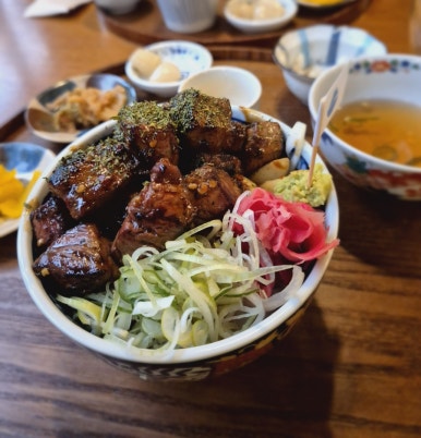 월명동앤 이미지
