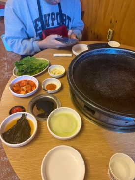 춘천무쇠닭갈비유황오리 이미지