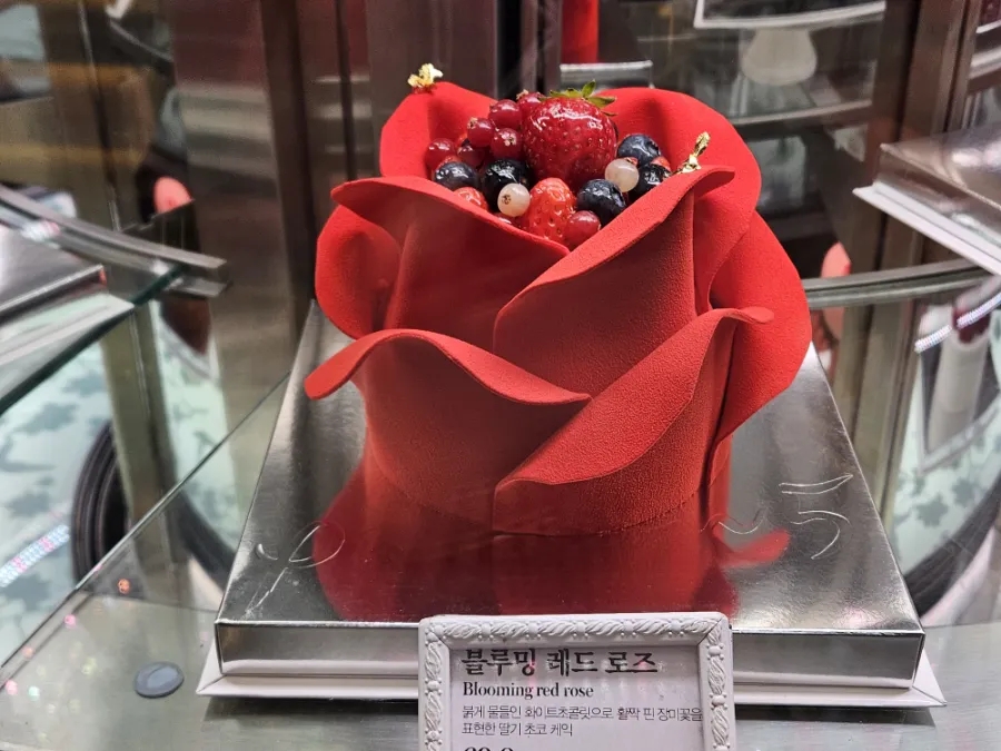 블루밍로즈 이미지