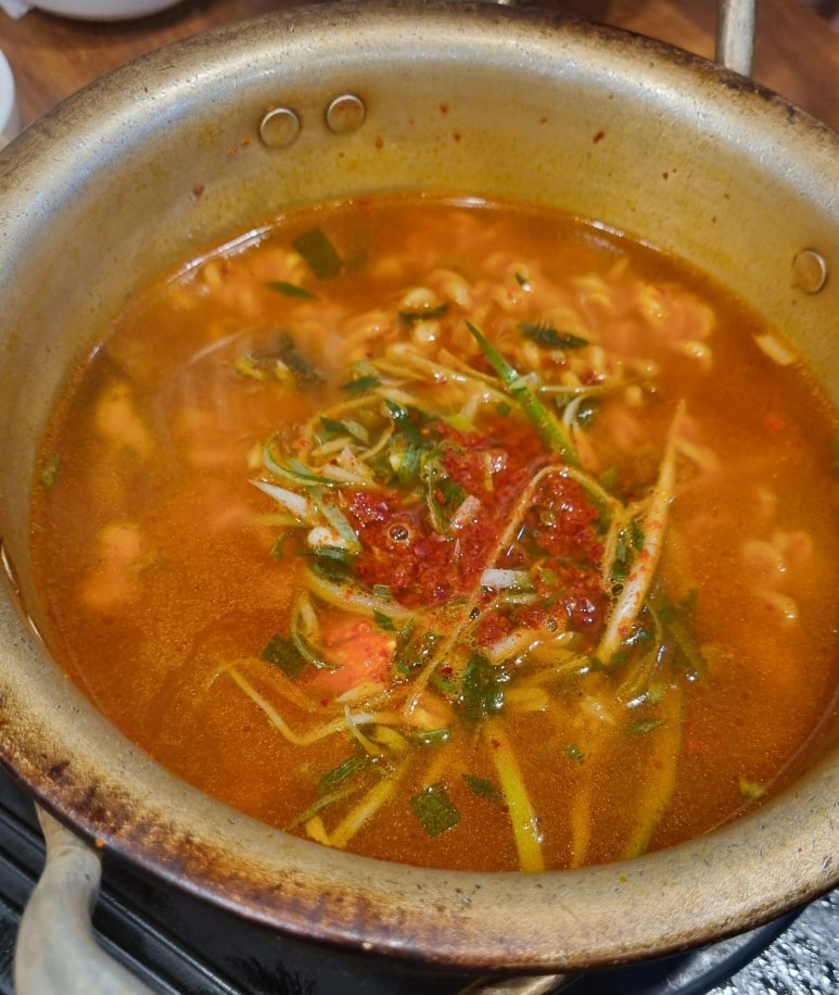 용씨네누룽지통닭구이 이미지