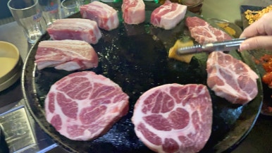 동두천솥뚜껑삼겹살 강남역점 이미지