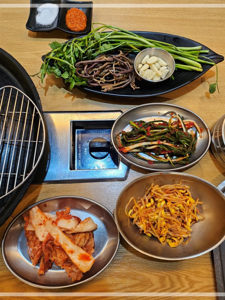 온유월 솥뚜껑삼겹살 본점 이미지