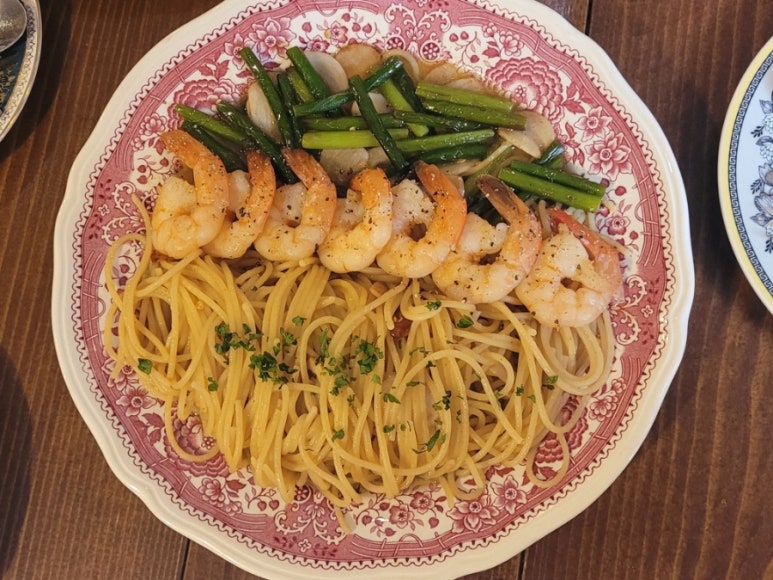 더맛있는오늘 이미지