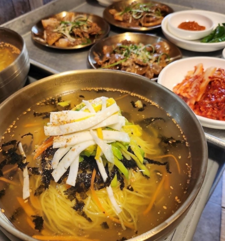 돼지국수 이미지