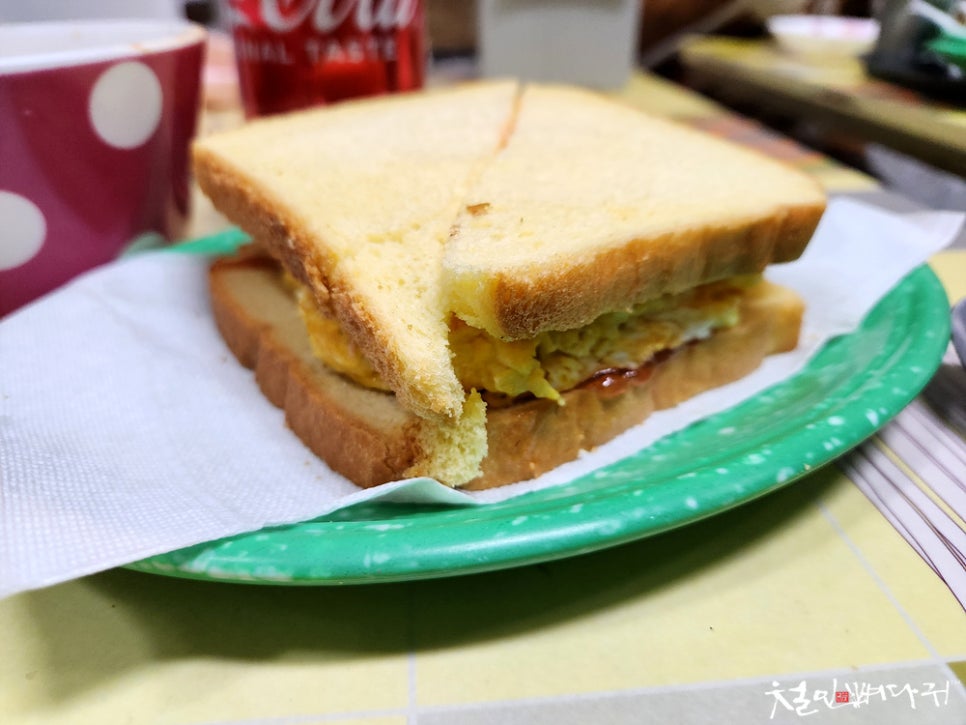 토스트&떡볶이 이미지