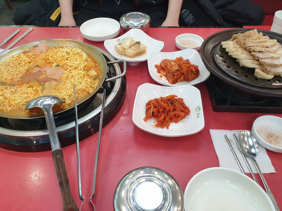 놀부부대찌개 문래에이스점 사진 6