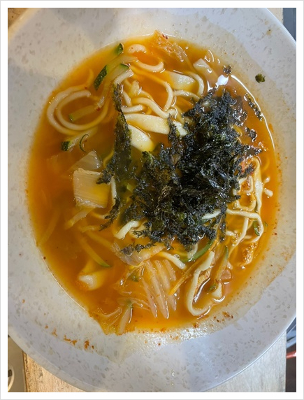 옛날들깨칼국수 이미지