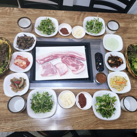 또;돼지생각 이미지