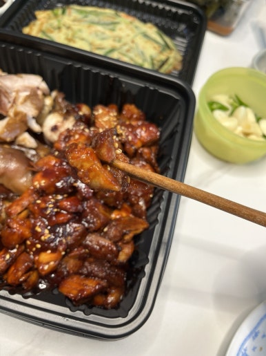 사송생생족발 이미지